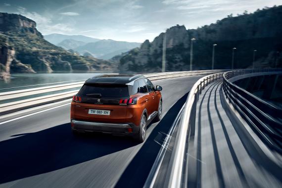 Peugeot 3008 Praha AV CAR