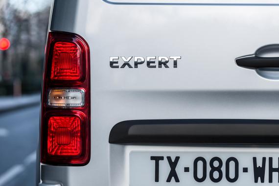 Peugeot Expert Praha AV CAR