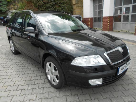 ObrázekŠkoda Octavia combi 2,0TDi 103kW servis hist #2