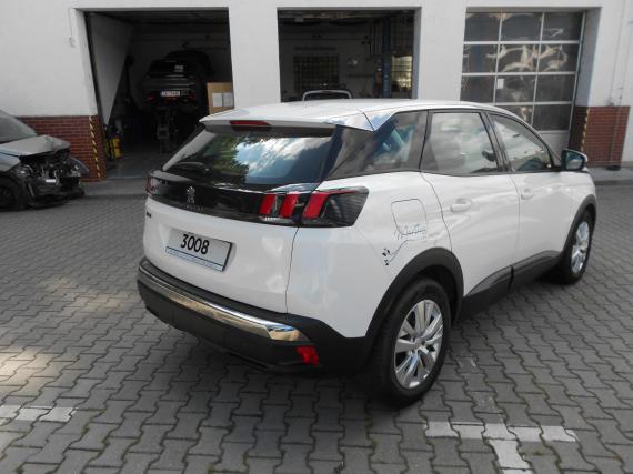 ObrázekPeugeot 3008 1.maj., CZ, kompletní servis #6