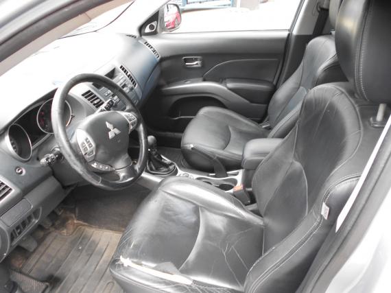 ObrázekMitsubishi Outlander 2.0 Di 4X4 #7