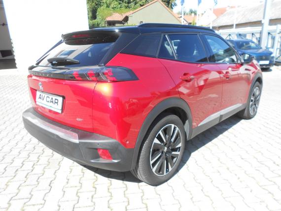 ObrázekPeugeot 2008 e-GT PACK Elektromotor 136k ČR #4