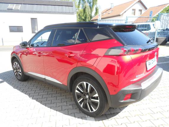 ObrázekPeugeot 2008 e-GT PACK Elektromotor 136k ČR #5