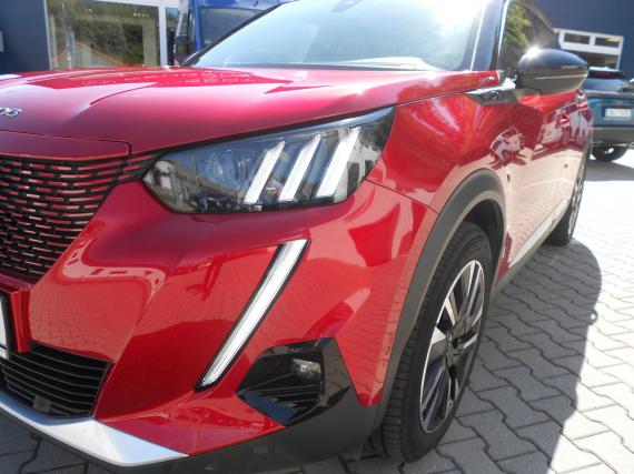 ObrázekPeugeot 2008 e-GT PACK Elektromotor 136k ČR #6