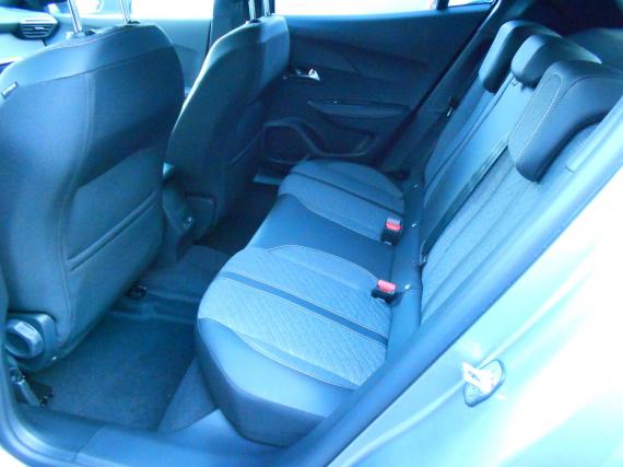 ObrázekPeugeot 2008 ALLURE PureTech 100 MAN6 #5