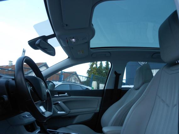 ObrázekPeugeot 308 SW 2,0HDi AUT6 Allure ČR 1.maj #3