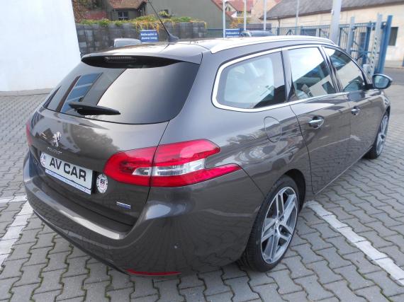 ObrázekPeugeot 308 SW 2,0HDi AUT6 Allure ČR 1.maj #7