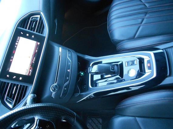 ObrázekPeugeot 308 SW GT 1.5 HDi 130k EAT8 ČR 1.m #1