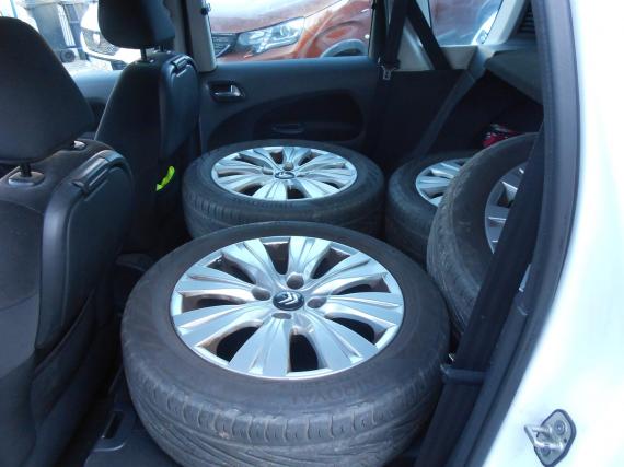 ObrázekCitroën C3 Picasso 1,6HDi MAN5 ČR 1.maj #9