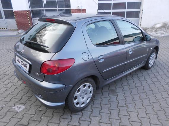 ObrázekPeugeot 206 1.4i,1.maj,CZ,serviska,rozvody #5