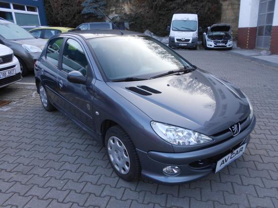ObrázekPeugeot 206 1.4i,1.maj,CZ,serviska,rozvody #6