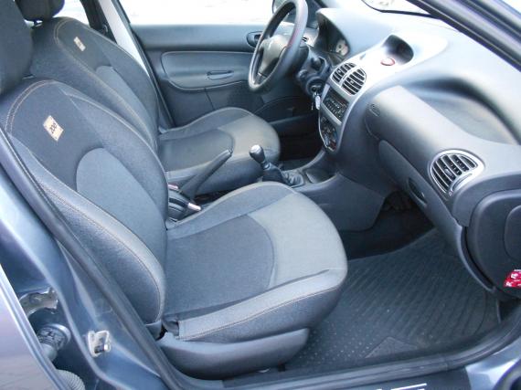 ObrázekPeugeot 206 1.4i,1.maj,CZ,serviska,rozvody #10