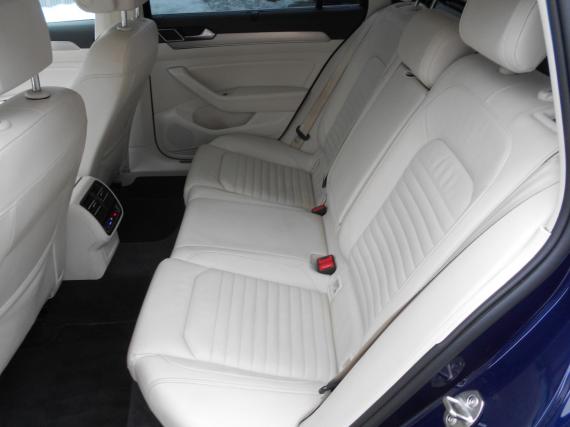 ObrázekVolkswagen Passat 2,0TDi 4motion 140kW #1