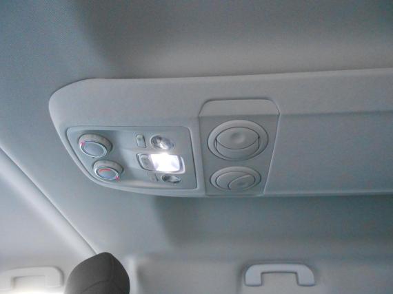 ObrázekPeugeot Traveller Allure L2 2.2 HDi 180k EAT8 #2