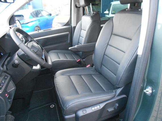 ObrázekPeugeot Traveller Allure L2 2.2 HDi 180k EAT8 #11