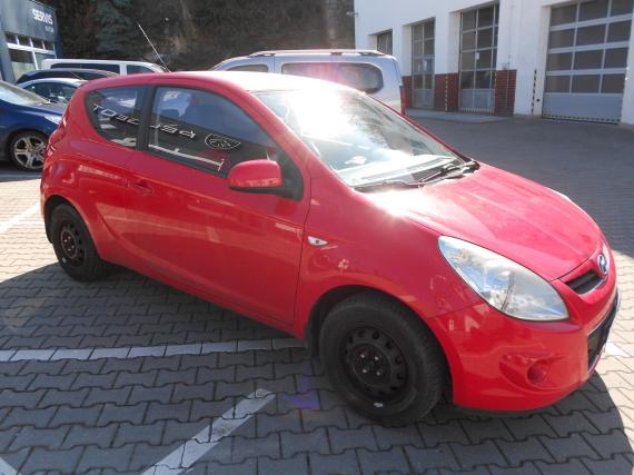 ObrázekHyundai i20 1,2i 57kw klima ČR #6