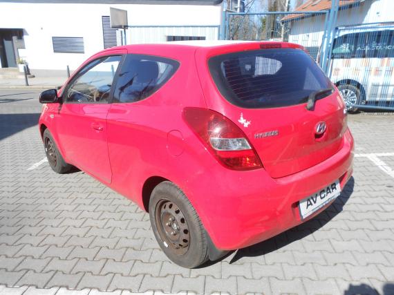 ObrázekHyundai i20 1,2i 57kw klima ČR #8