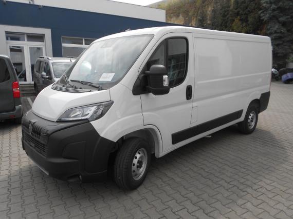 ObrázekPeugeot Boxer 3300 L2H1 BlueHDi 140k #1