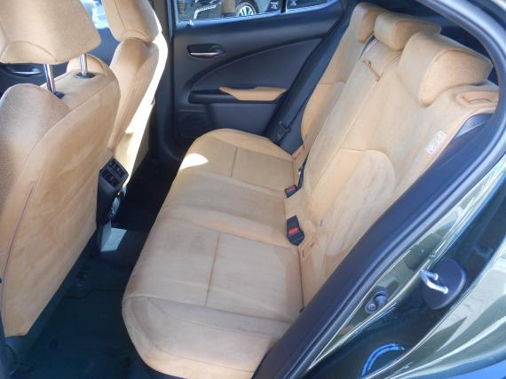 ObrázekLexus UX 250h ČR 1.majitel 112kW #1