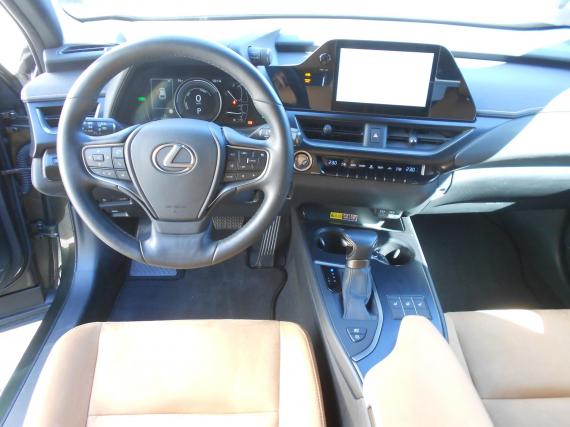 ObrázekLexus UX 250h ČR 1.majitel 112kW #12