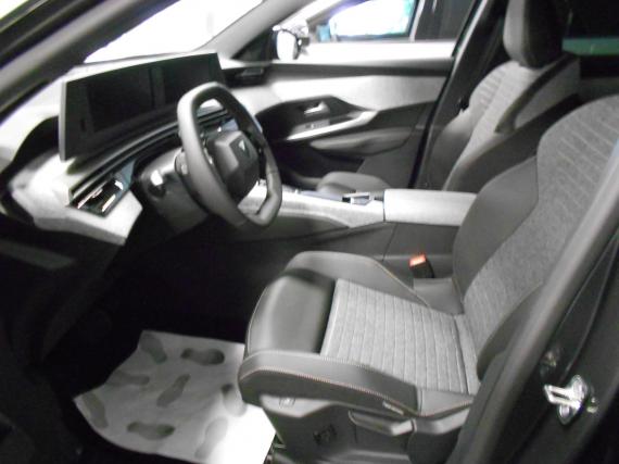 ObrázekPeugeot 5008 ALLURE Hybrid 145 e-DCS6 #2