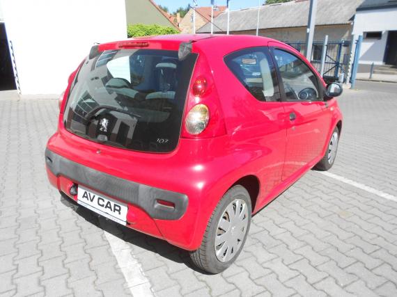 ObrázekPeugeot 107 1,0i 1.majitel, plná historie #7