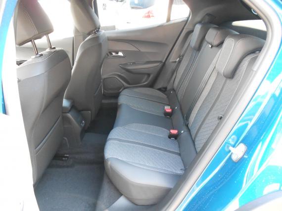 ObrázekPeugeot 2008 ALLURE 1,2 130 EAT8 kamery #6