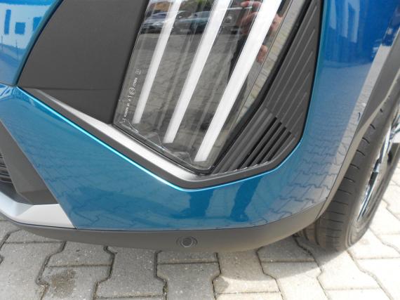 ObrázekPeugeot 2008 ALLURE 1,2 130 EAT8 kamery #11