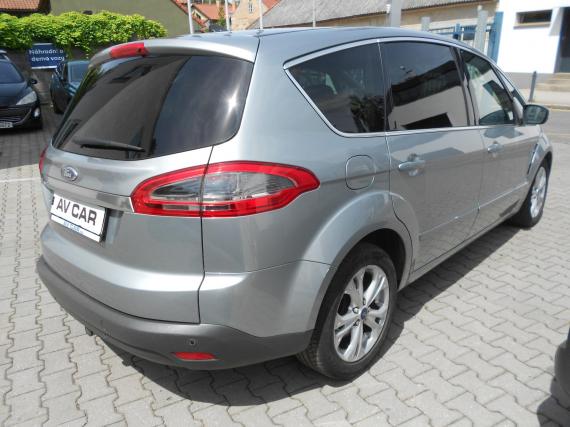 ObrázekFord S-MAX 2,0TDCi 120kW - po repasi aut. #13