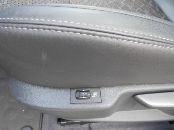 ObrázekPeugeot 3008 Allure 2,0HDi AUT6 ČR 1.maj #2