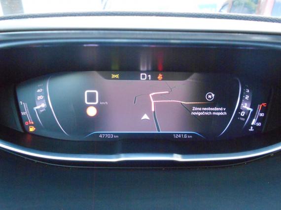 ObrázekPeugeot 5008 ALLURE PACK 1.5HDi 130k EAT8 #4