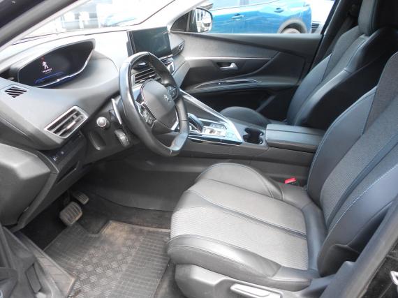 ObrázekPeugeot 5008 ALLURE PACK 1.5HDi 130k EAT8 #9