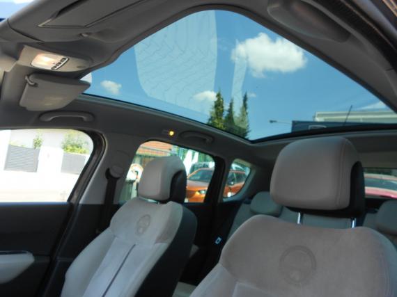 ObrázekPeugeot 3008 2,0HDi NAPAPIJRI ČR MAN6 #2