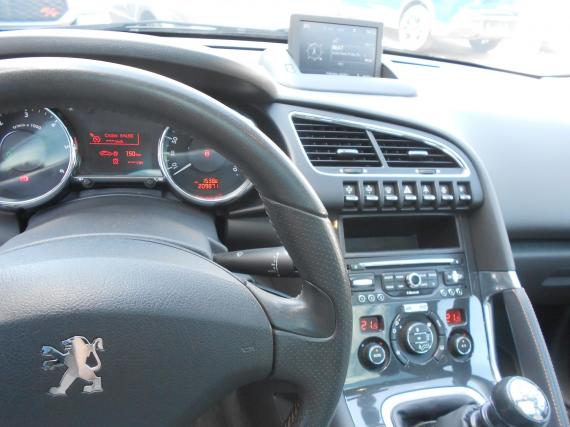 ObrázekPeugeot 3008 2,0HDi NAPAPIJRI ČR MAN6 #3