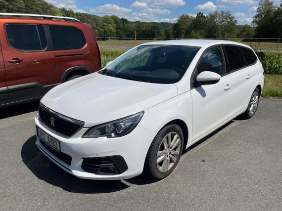 ObrázekPeugeot 308 SW Active 1,2 110k servis sml. #1