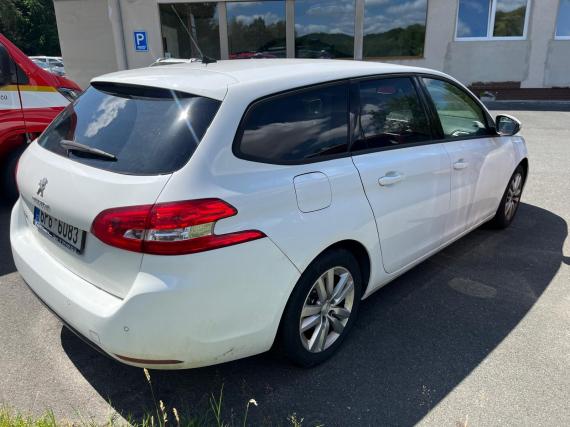 ObrázekPeugeot 308 SW Active 1,2 110k servis sml. #2