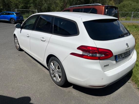 ObrázekPeugeot 308 SW Active 1,2 110k servis sml. #3