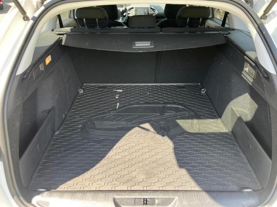 ObrázekPeugeot 308 SW Active 1,2 110k servis sml. #6