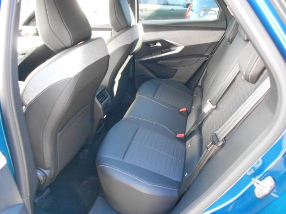 ObrázekPeugeot 3008 Business Hybrid 145 e-DCS6 #4