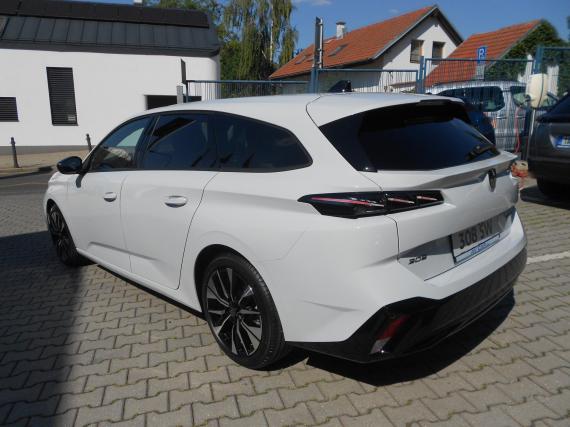 ObrázekPeugeot 308 ALLURE Hybrid 145 e-DCS6 #3