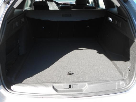 ObrázekPeugeot 308 SW STYLE Hybrid 145 e-DCS6 #6