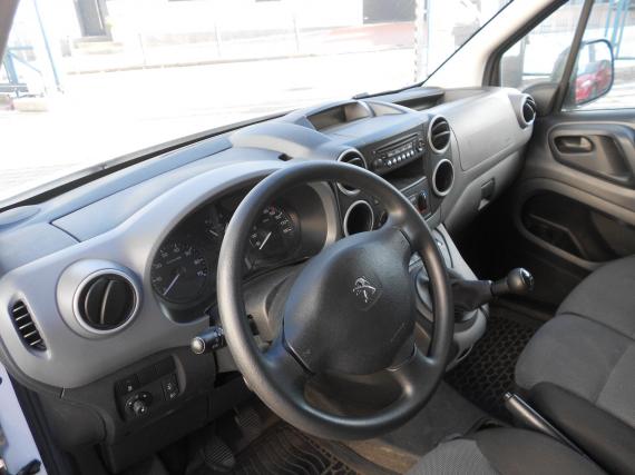 ObrázekPeugeot Partner 1.6HDi, DPH, 1.maj, CZ, tažné #9