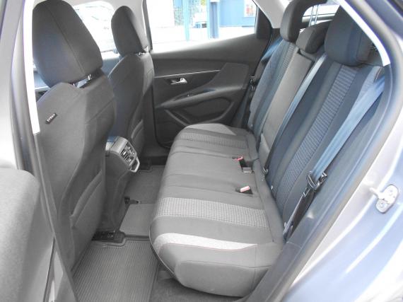 ObrázekPeugeot 3008 Active 1,2 MAN ČR 1.majitel #7