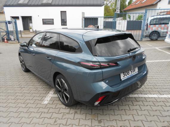 ObrázekPeugeot 308 ALLURE Elektr. 115 kW / 156 k #1